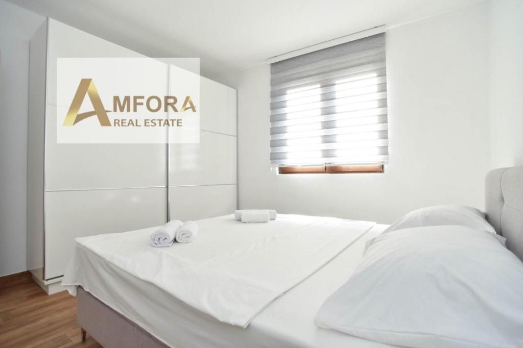 Na prodaju tri prelepa stana (175m2) sa pogledom na more.Becici - Amfora Real Estate