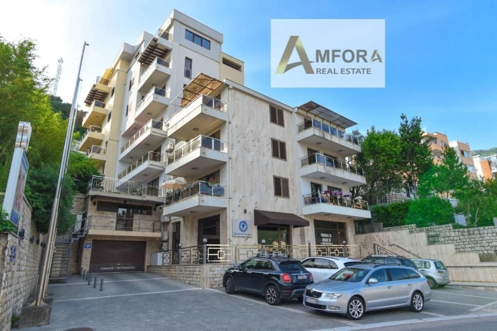 Na prodaju tri prelepa stana (175m2) sa pogledom na more.Becici - Amfora Real Estate