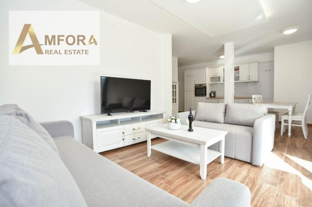 Na prodaju tri prelepa stana (175m2) sa pogledom na more.Becici - Amfora Real Estate