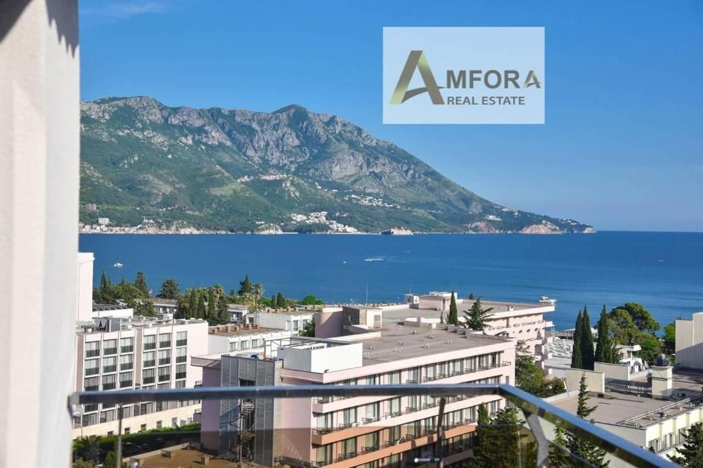 Na prodaju tri prelepa stana (175m2) sa pogledom na more.Becici - Amfora Real Estate