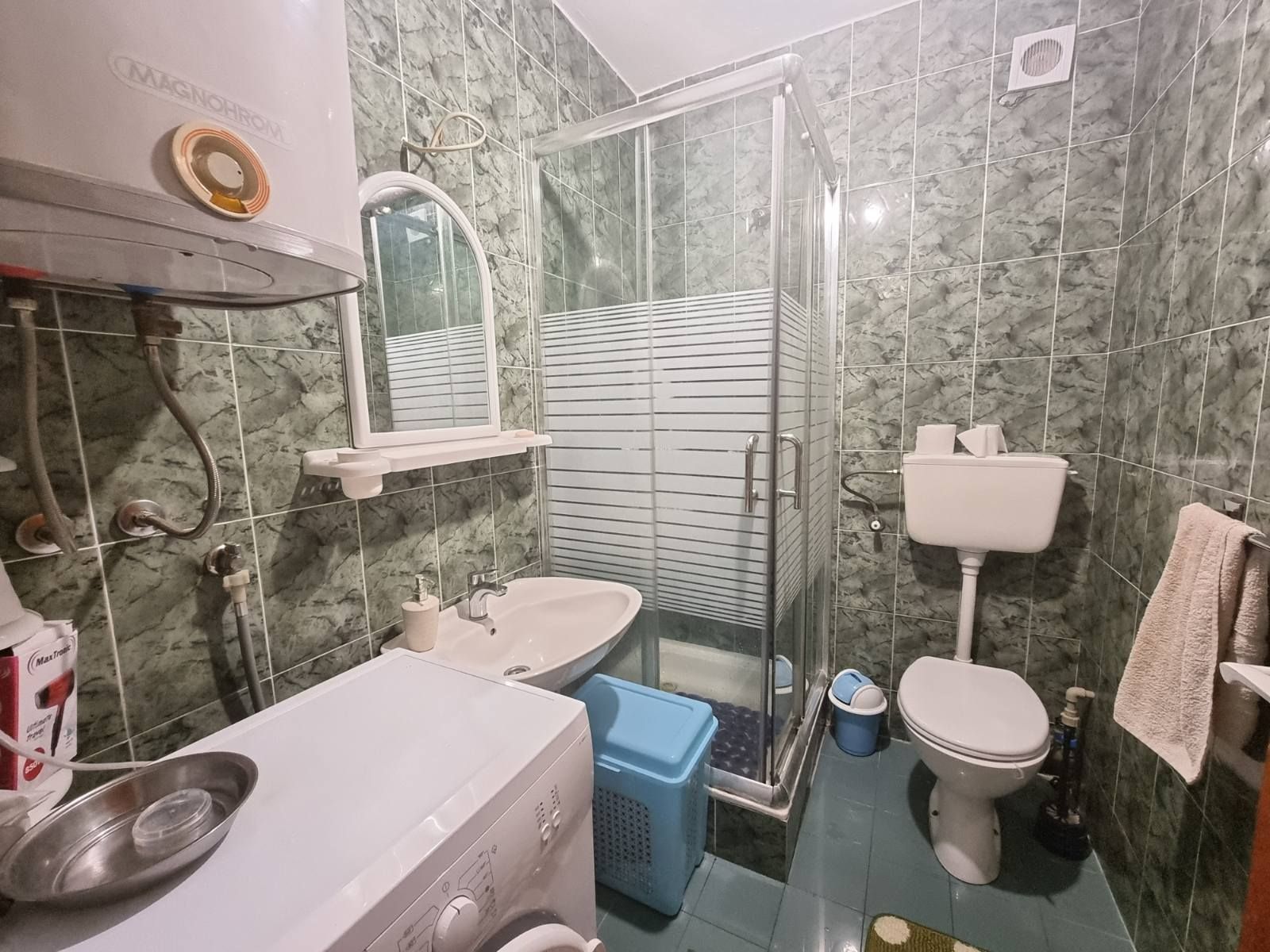 Dvosoban stan na fantastičnoj lokaciji,Becici. - Amfora Real Estate