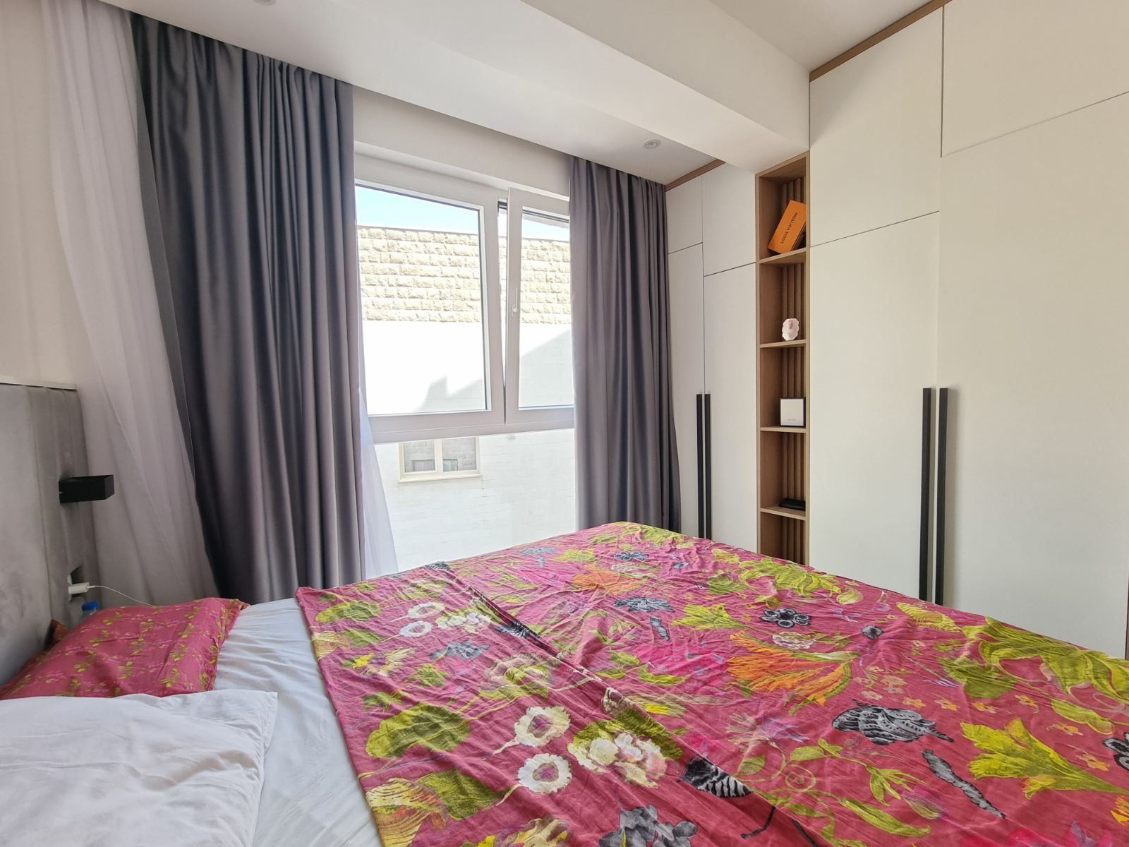 Dvosoban luks stan sa pogledom na more u novom apart-hotelu Horizont. Bečići - Amfora Real Estate