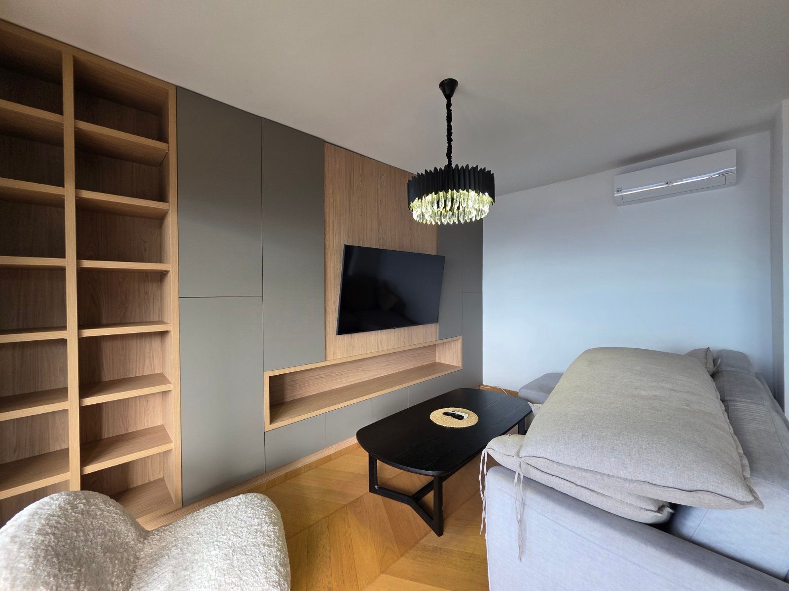 Opremljen trosoban stan 90 m² sa panoramskim pogledom na more – Blizikuće, Budva - Amfora Real Estate