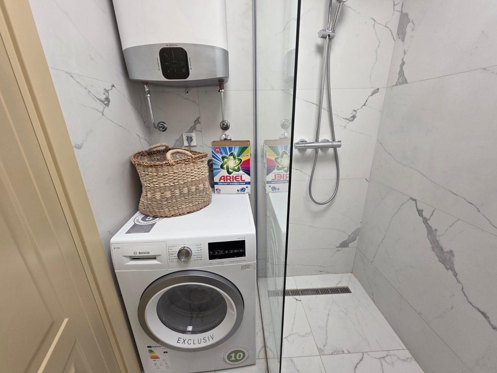 Opremljen trosoban stan 90 m² sa panoramskim pogledom na more – Blizikuće, Budva - Amfora Real Estate