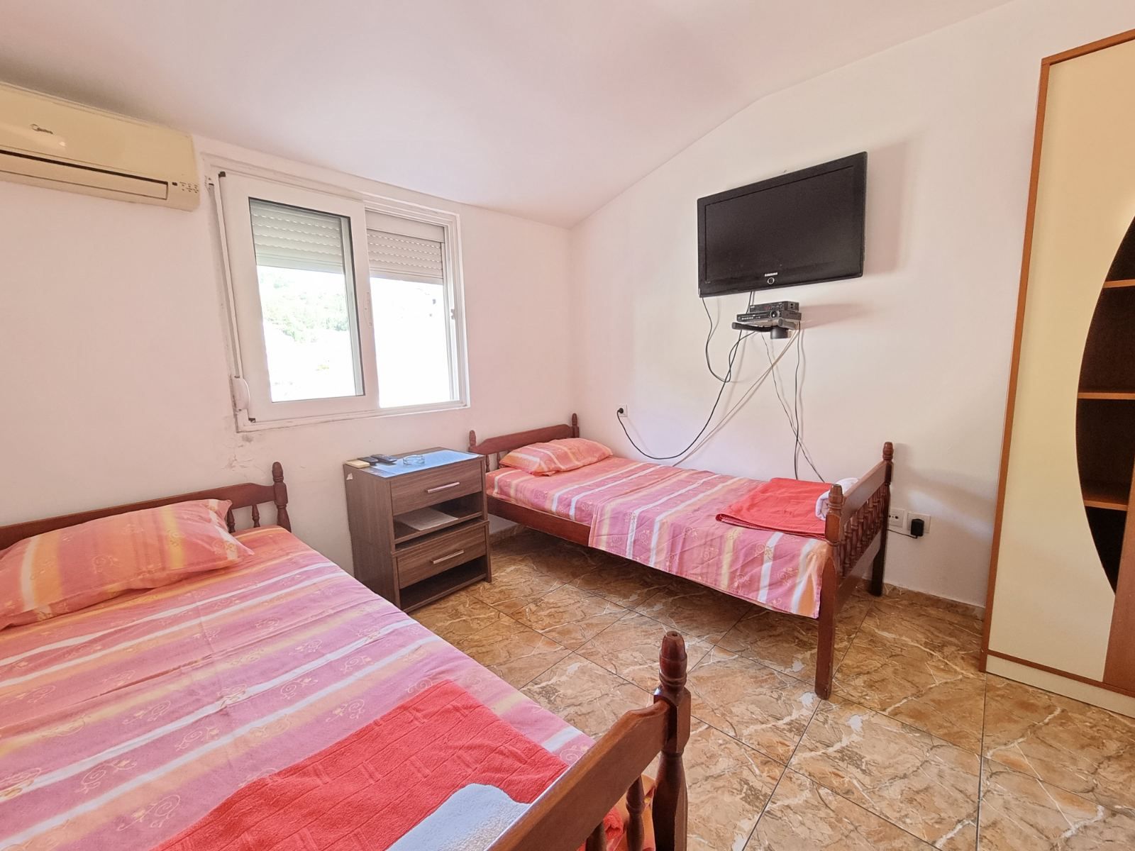 Dupleks stan površine 121 m2 u Budvi. - Amfora Real Estate