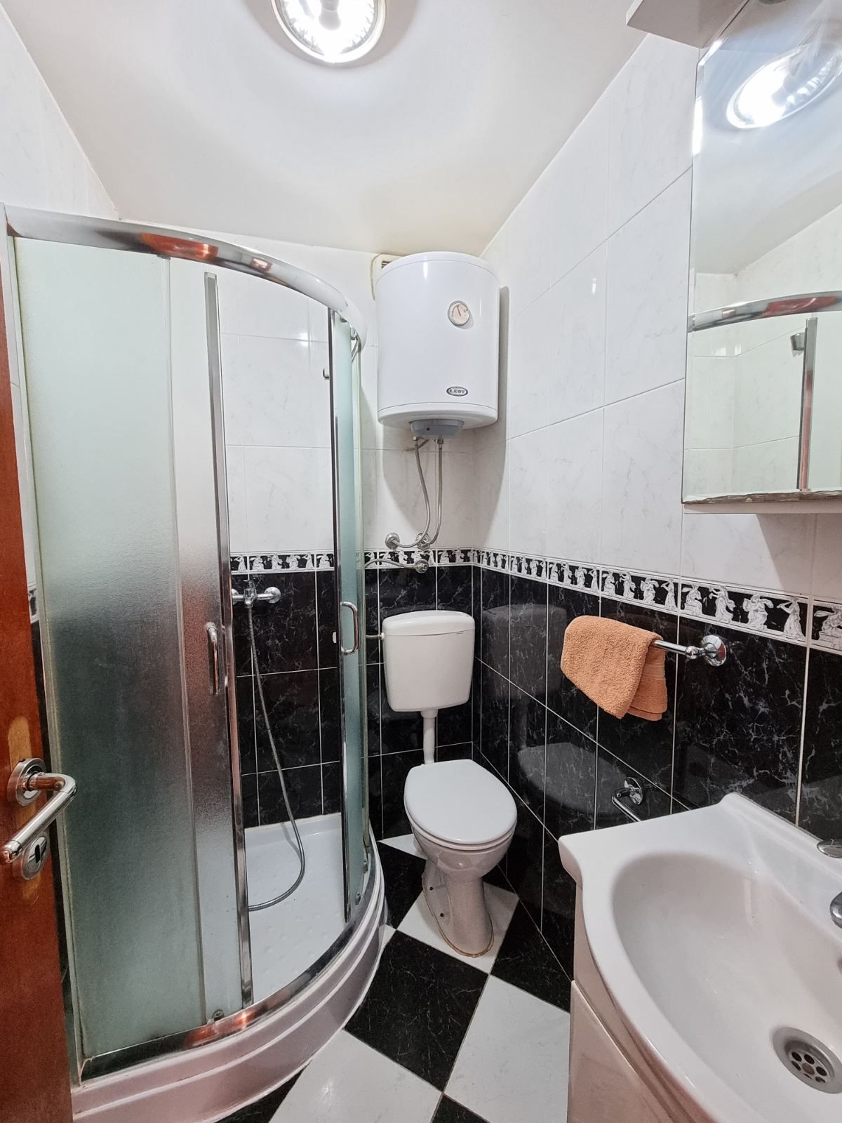 Dupleks stan površine 121 m2 u Budvi. - Amfora Real Estate