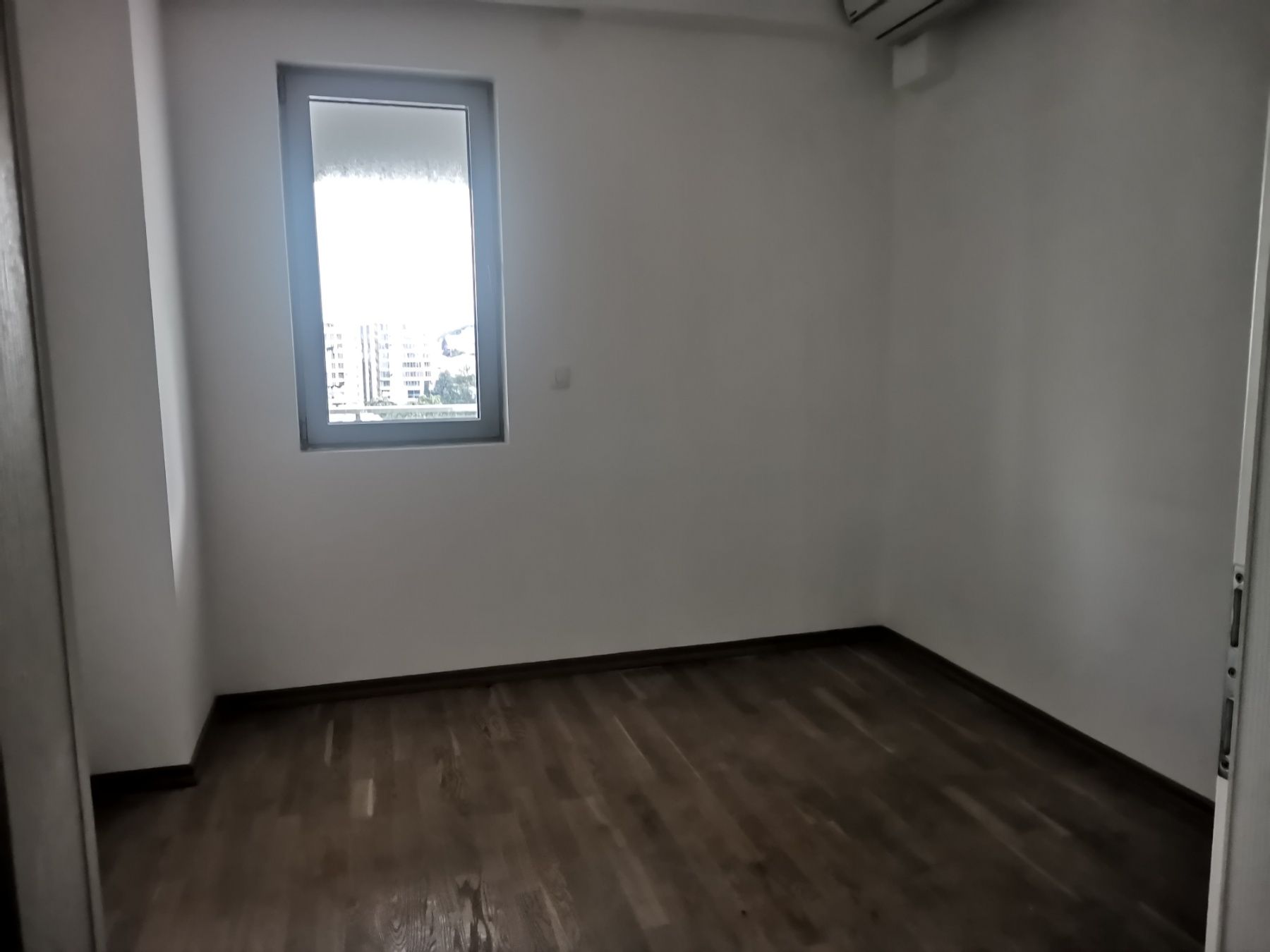 Trosoban stan 94m2 u strogom centru Budve u neposrednoj blizini TQ Plaze - Amfora Real Estate