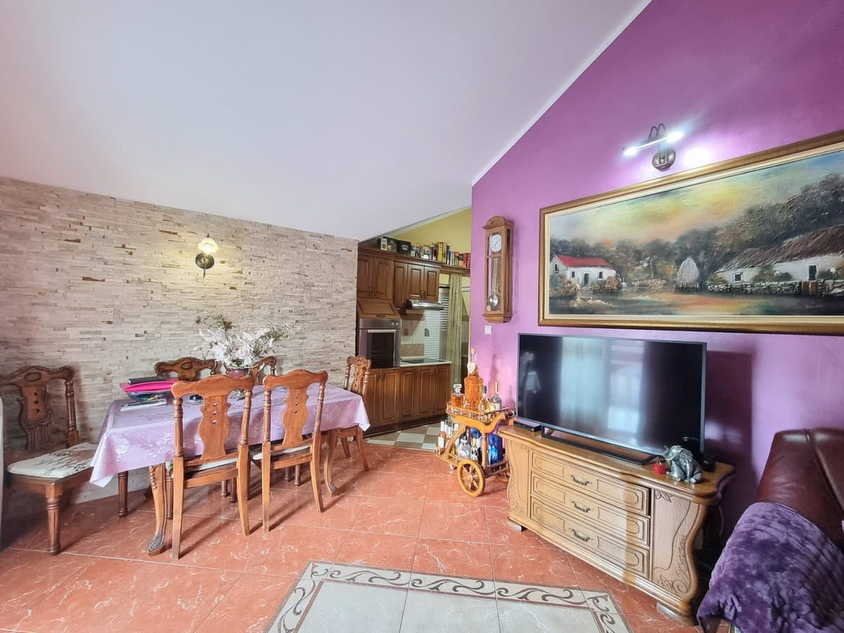 Prostrana kuća 750m2,Maine-Budva - Amfora Real Estate