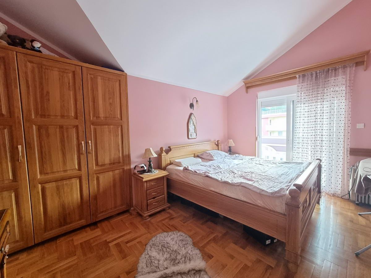 Prostrana kuća 750m2,Maine-Budva - Amfora Real Estate