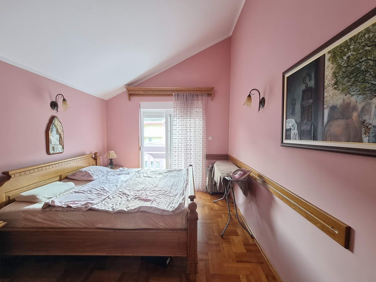 Prostrana kuća 750m2,Maine-Budva - Amfora Real Estate