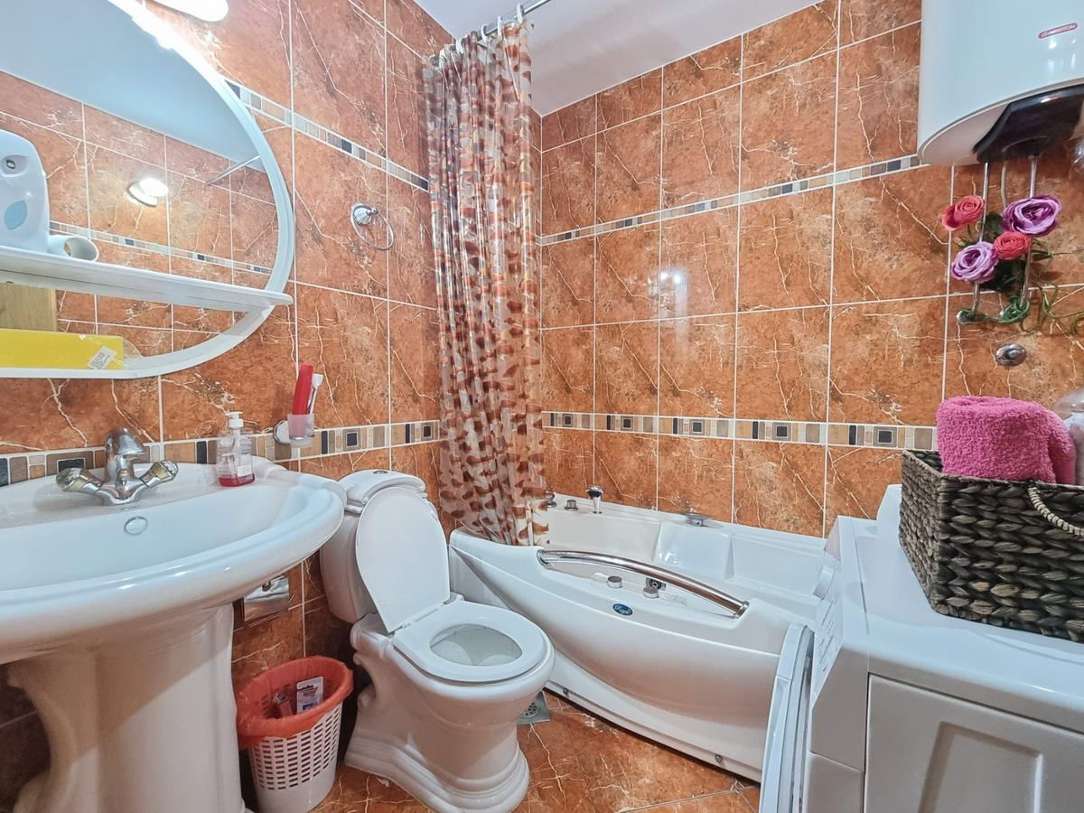 Prostrana kuća 750m2,Maine-Budva - Amfora Real Estate