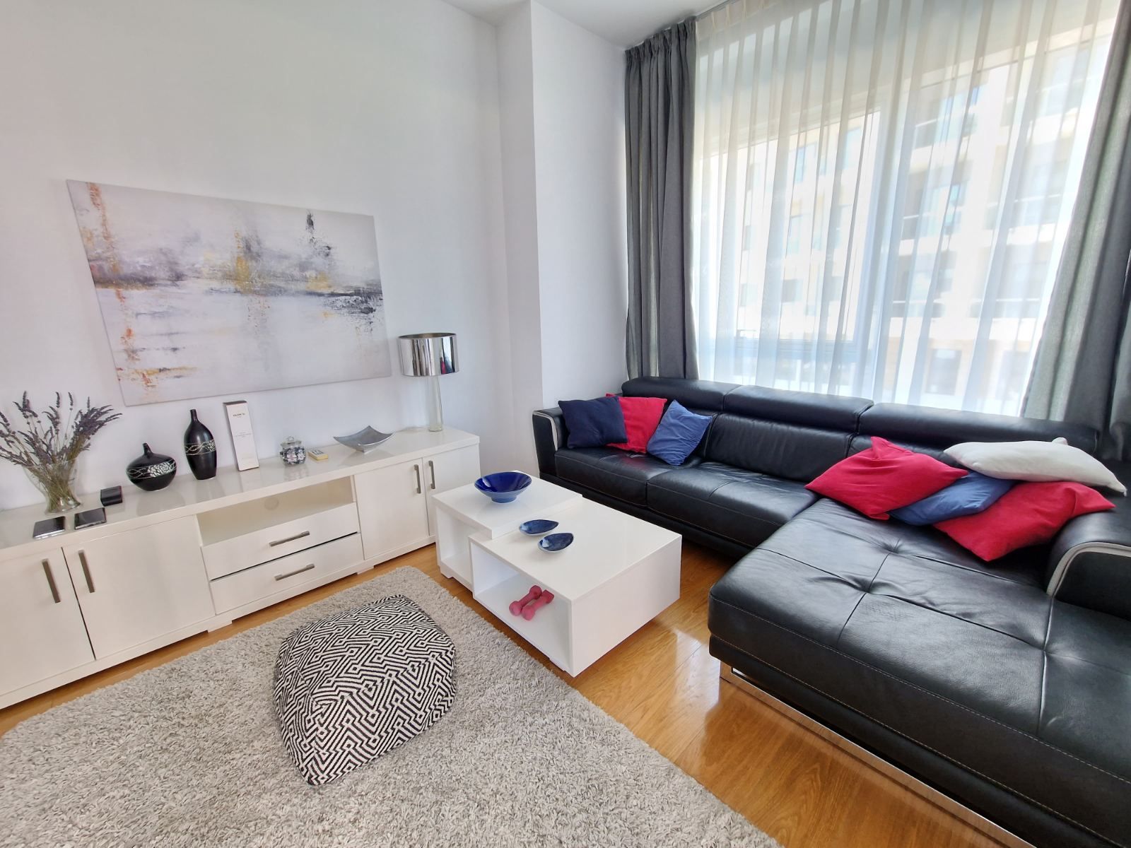 Trosoban luksuzan stan 89m2 u kompleksu Tre Canne  u Budvi - Amfora Real Estate