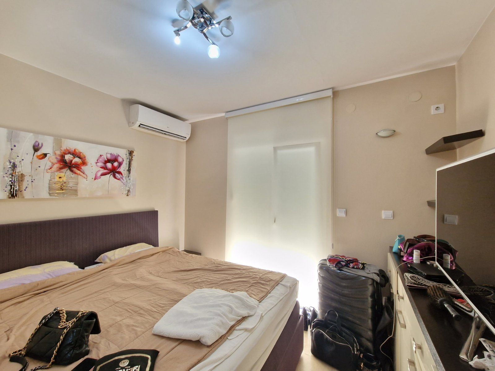 Luksuzan trosoban stan 100m2 ,u blizini hotela Splendid (Budva-Becici) - Amfora Real Estate