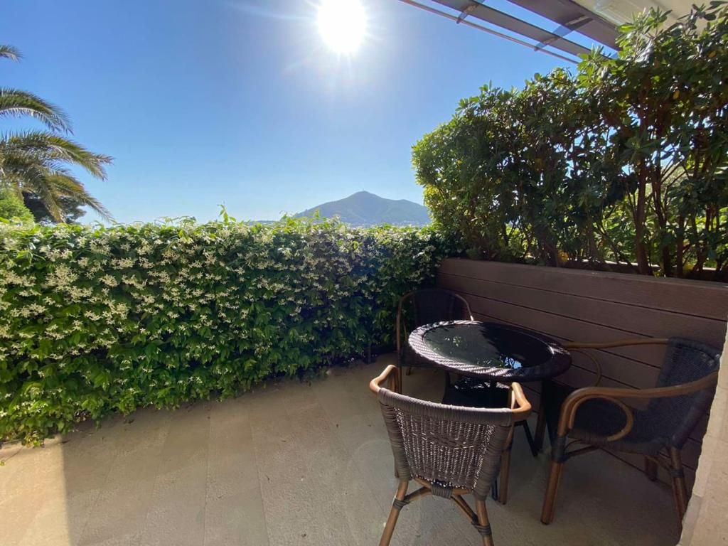 Luksuzan jednosoban stan 94m2 u kompleksu «Dukley Gardens» Budva - Amfora Real Estate