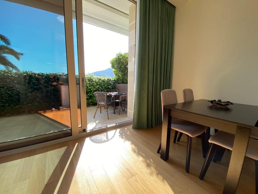 Luksuzan jednosoban stan 94m2 u kompleksu «Dukley Gardens» Budva - Amfora Real Estate