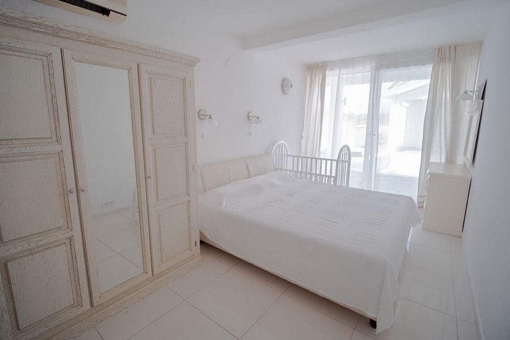 Dve prelepe kuće sa bazenom,Lustica (Tivat) - Amfora Real Estate