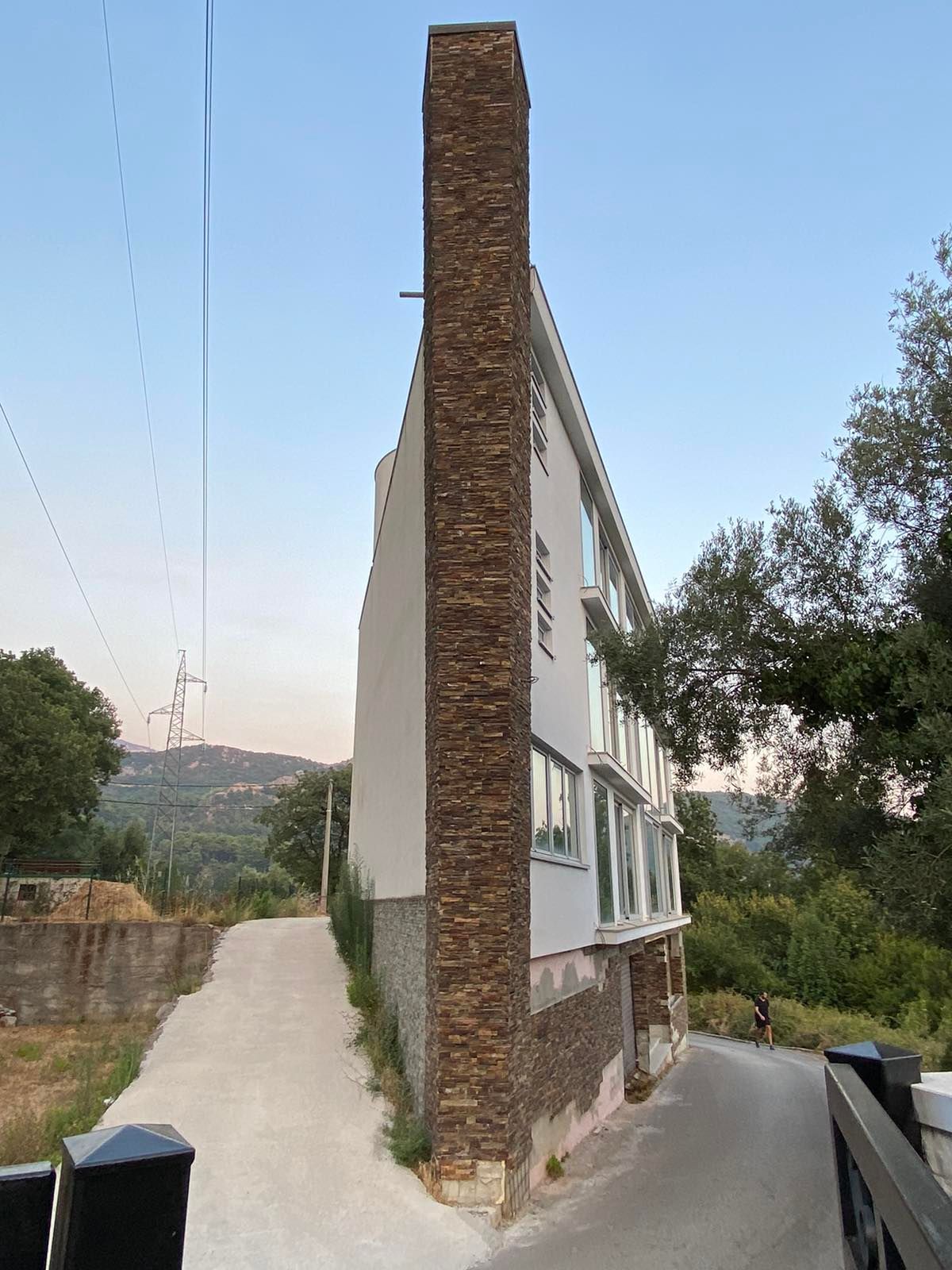 Nova kuća  sa prelepim panoramnskim pogledom na grad i more.Maine-Budva - Amfora Real Estate