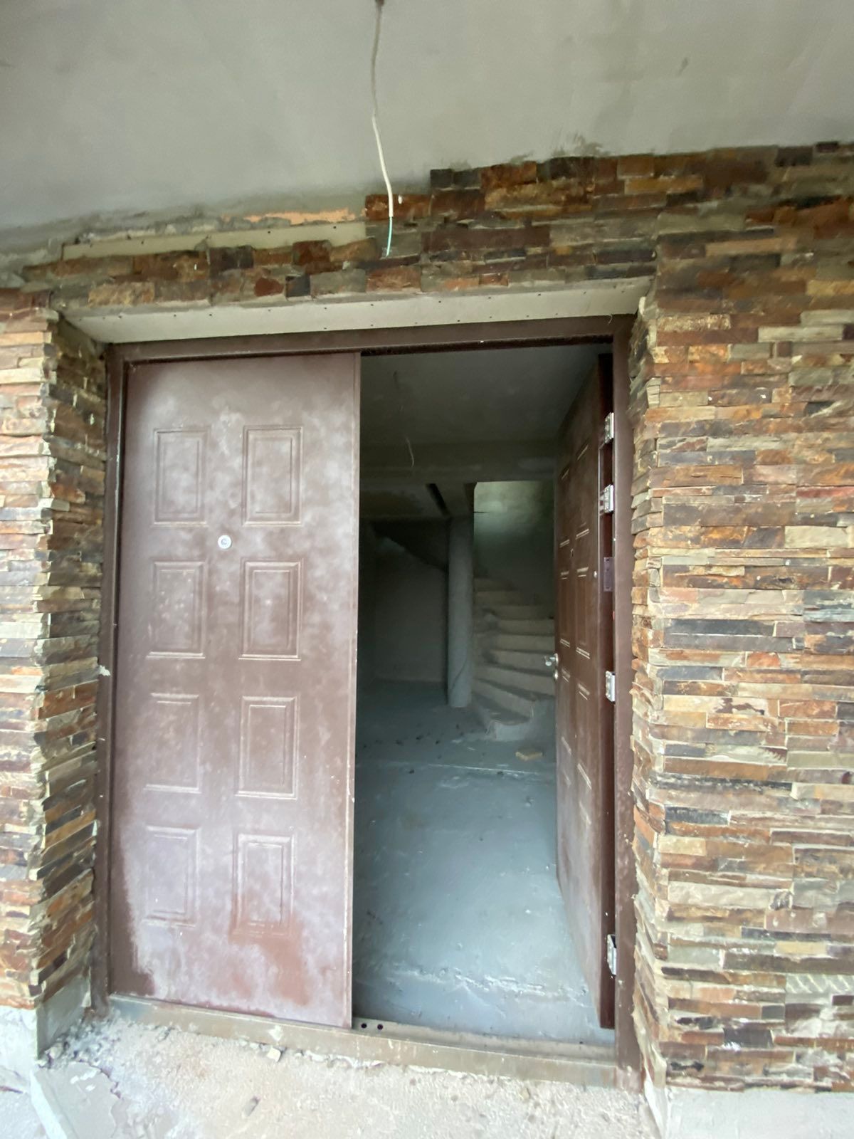 Nova kuća  sa prelepim panoramnskim pogledom na grad i more.Maine-Budva - Amfora Real Estate