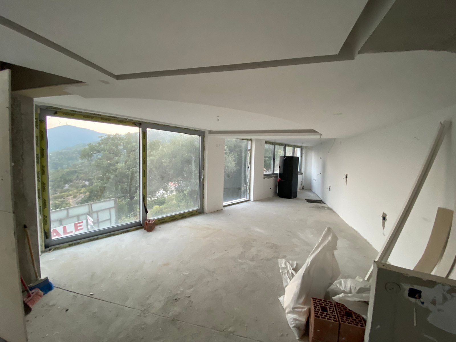 Nova kuća  sa prelepim panoramnskim pogledom na grad i more.Maine-Budva - Amfora Real Estate