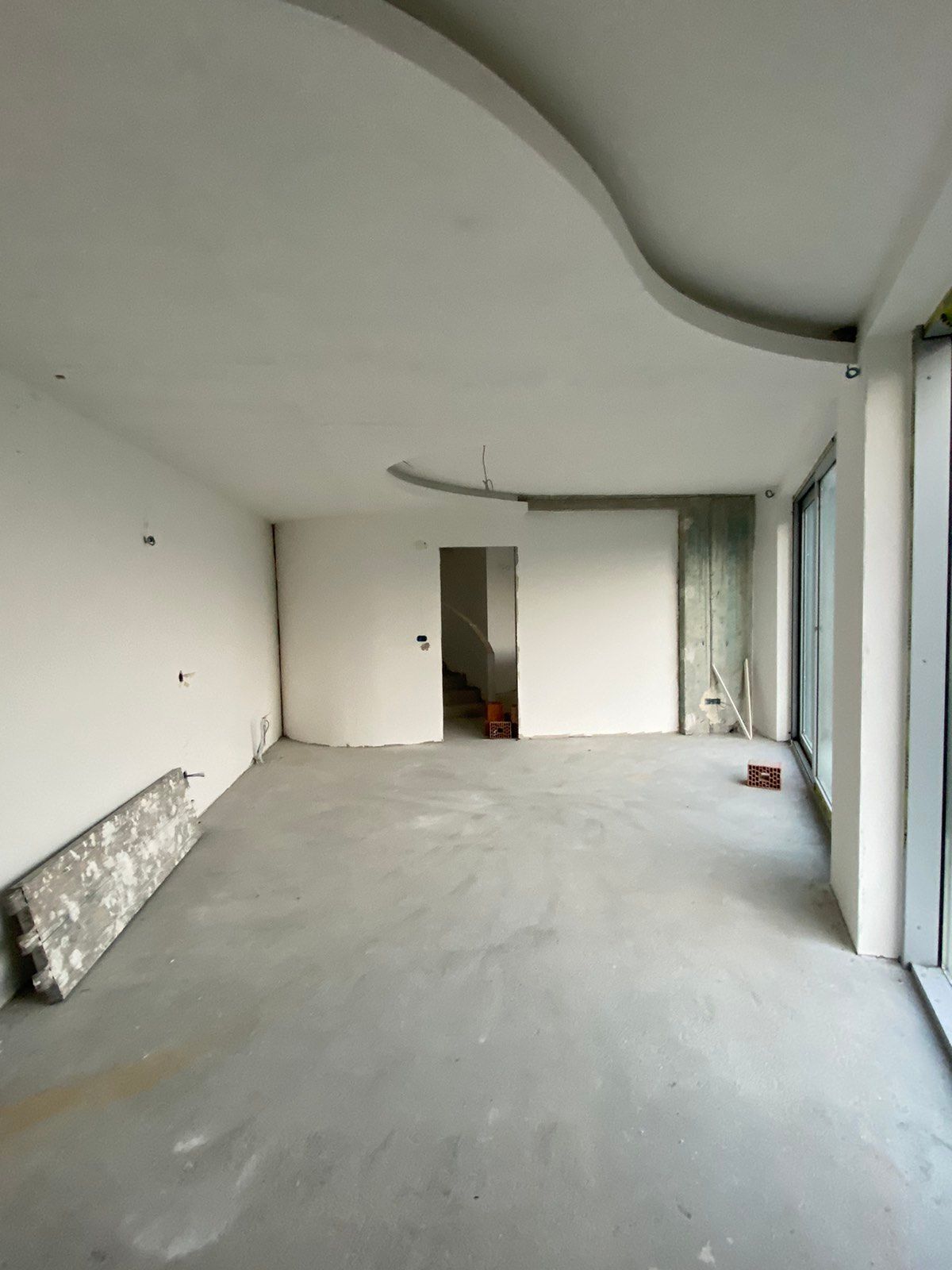 Nova kuća  sa prelepim panoramnskim pogledom na grad i more.Maine-Budva - Amfora Real Estate