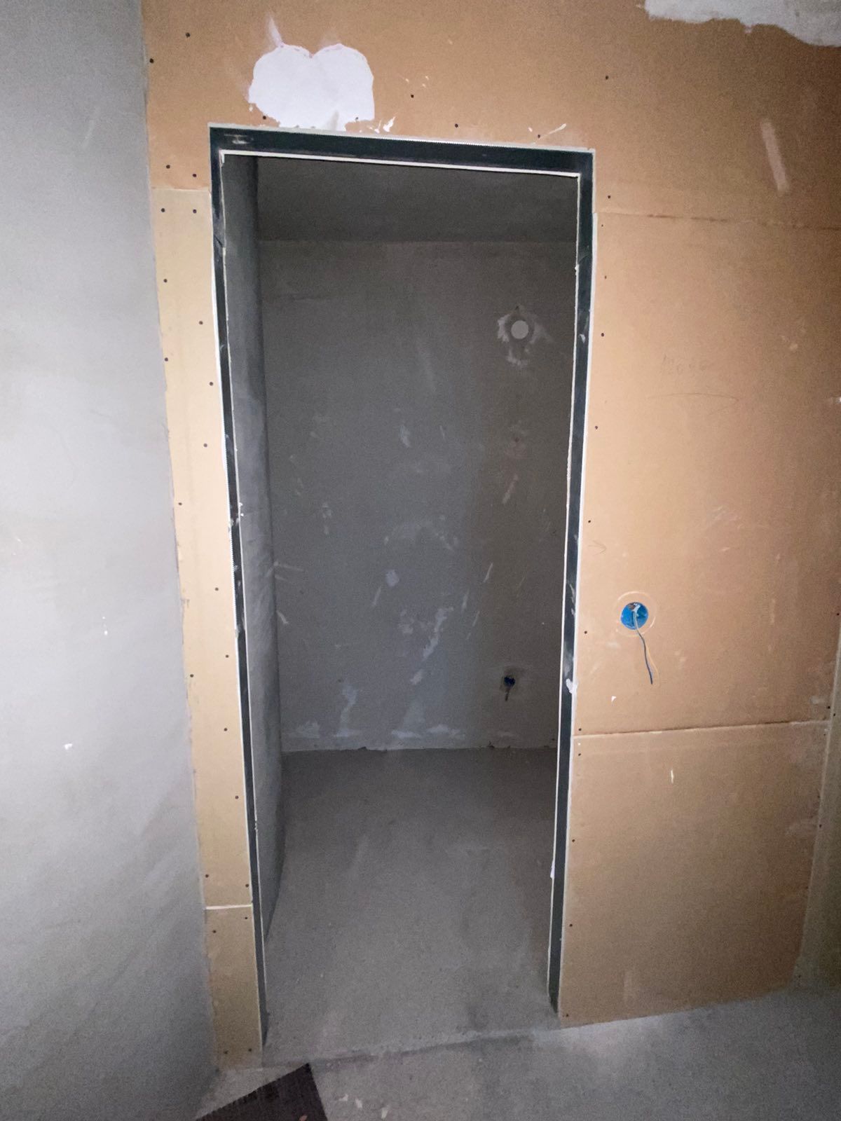 Nova kuća  sa prelepim panoramnskim pogledom na grad i more.Maine-Budva - Amfora Real Estate