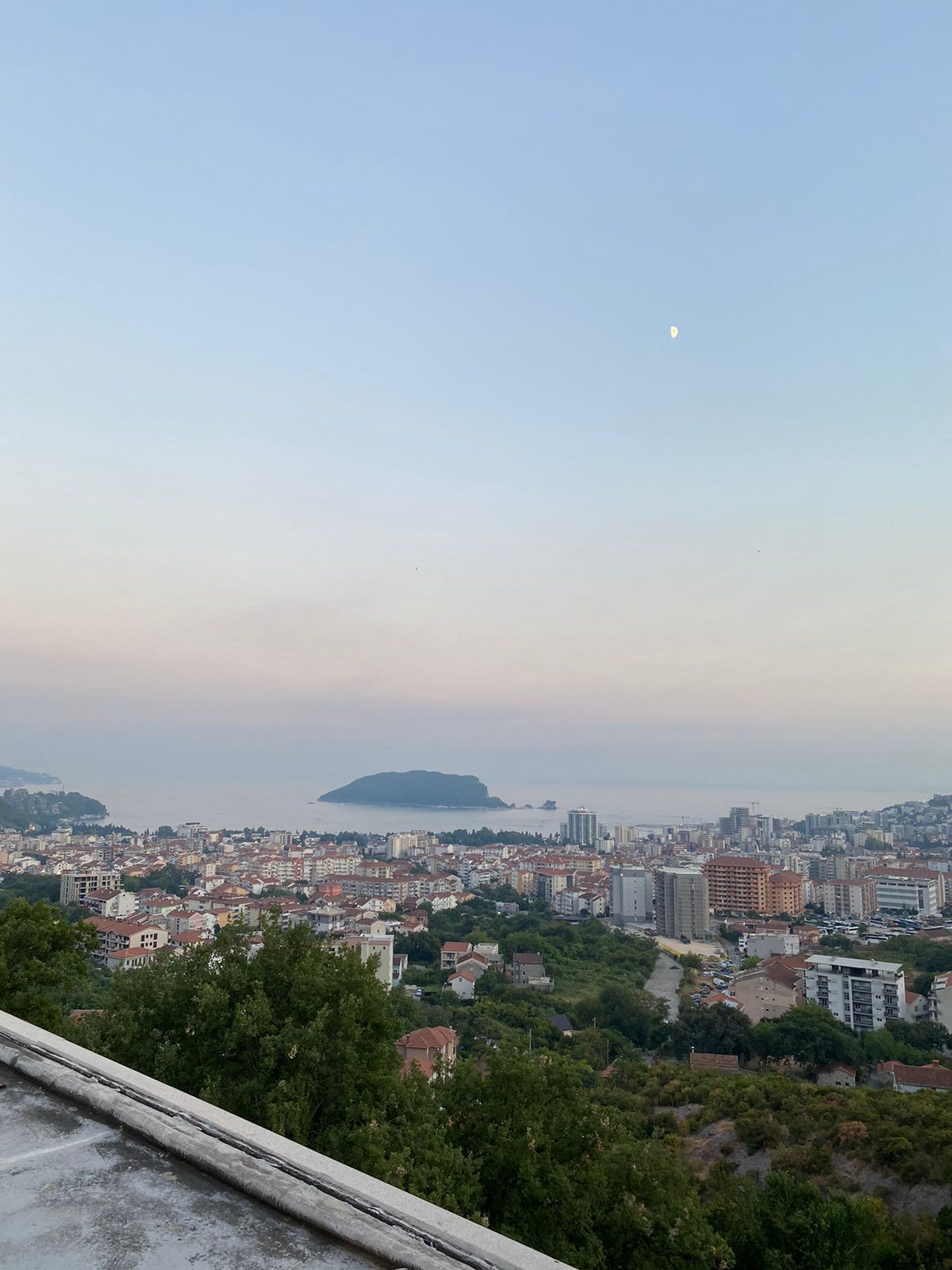 Nova kuća  sa prelepim panoramnskim pogledom na grad i more.Maine-Budva - Amfora Real Estate