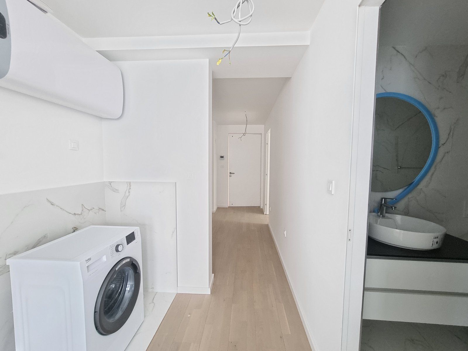 COMO Residence- Nov luksuzan jednosoban stan 63,22m2 sa pogledom na more i bazenom  ! centar Budva! - Amfora Real Estate