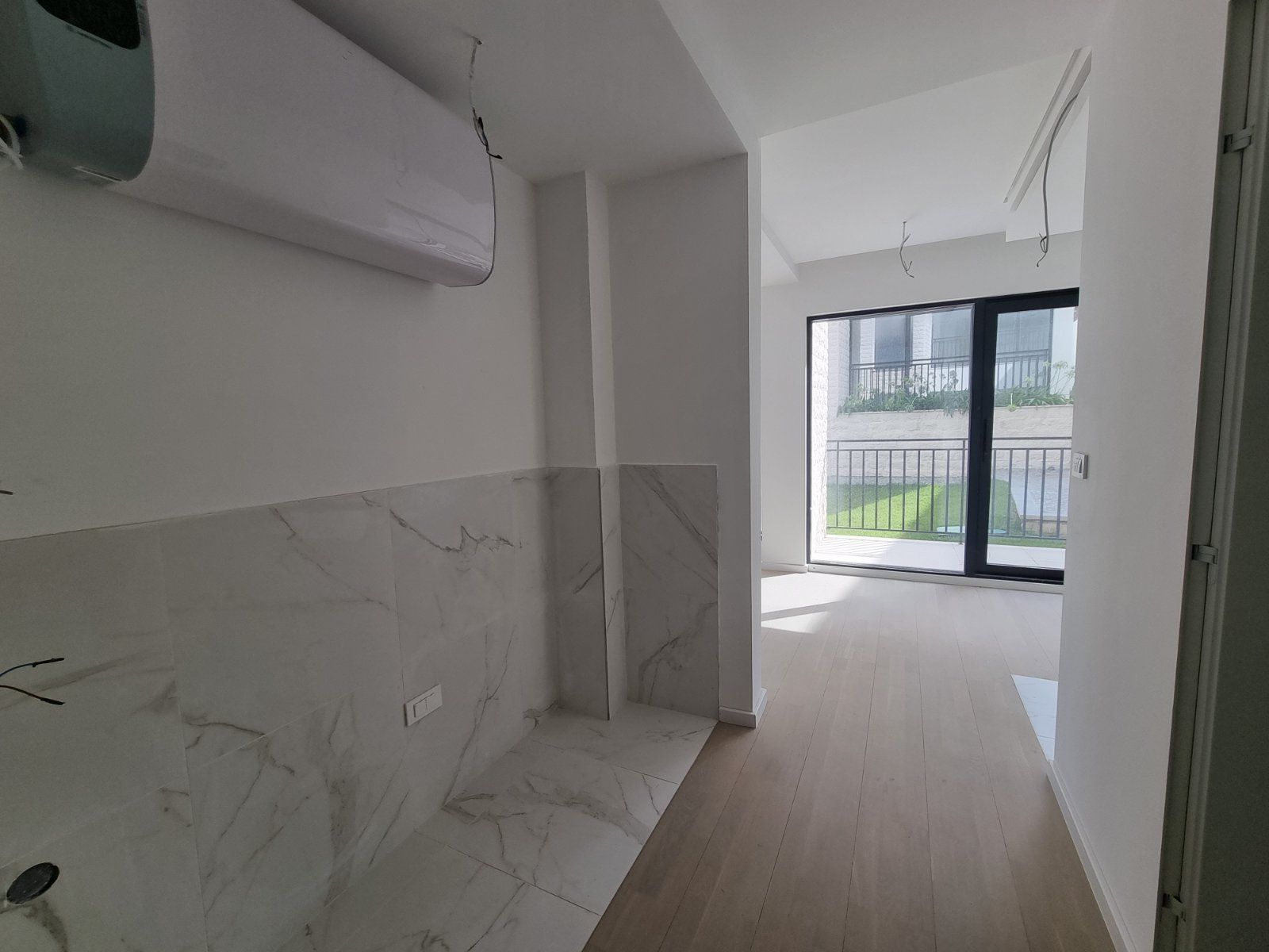 COMO Residence- Nov luksuzan jednosoban stan 63,22m2 sa pogledom na more i bazenom  ! centar Budva! - Amfora Real Estate