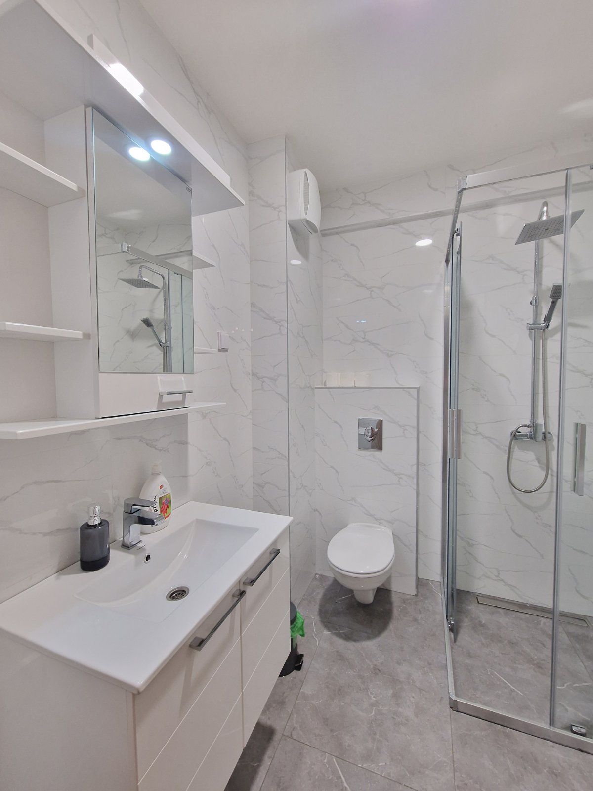 Apartman Layla (Stan na dan) - Amfora Real Estate
