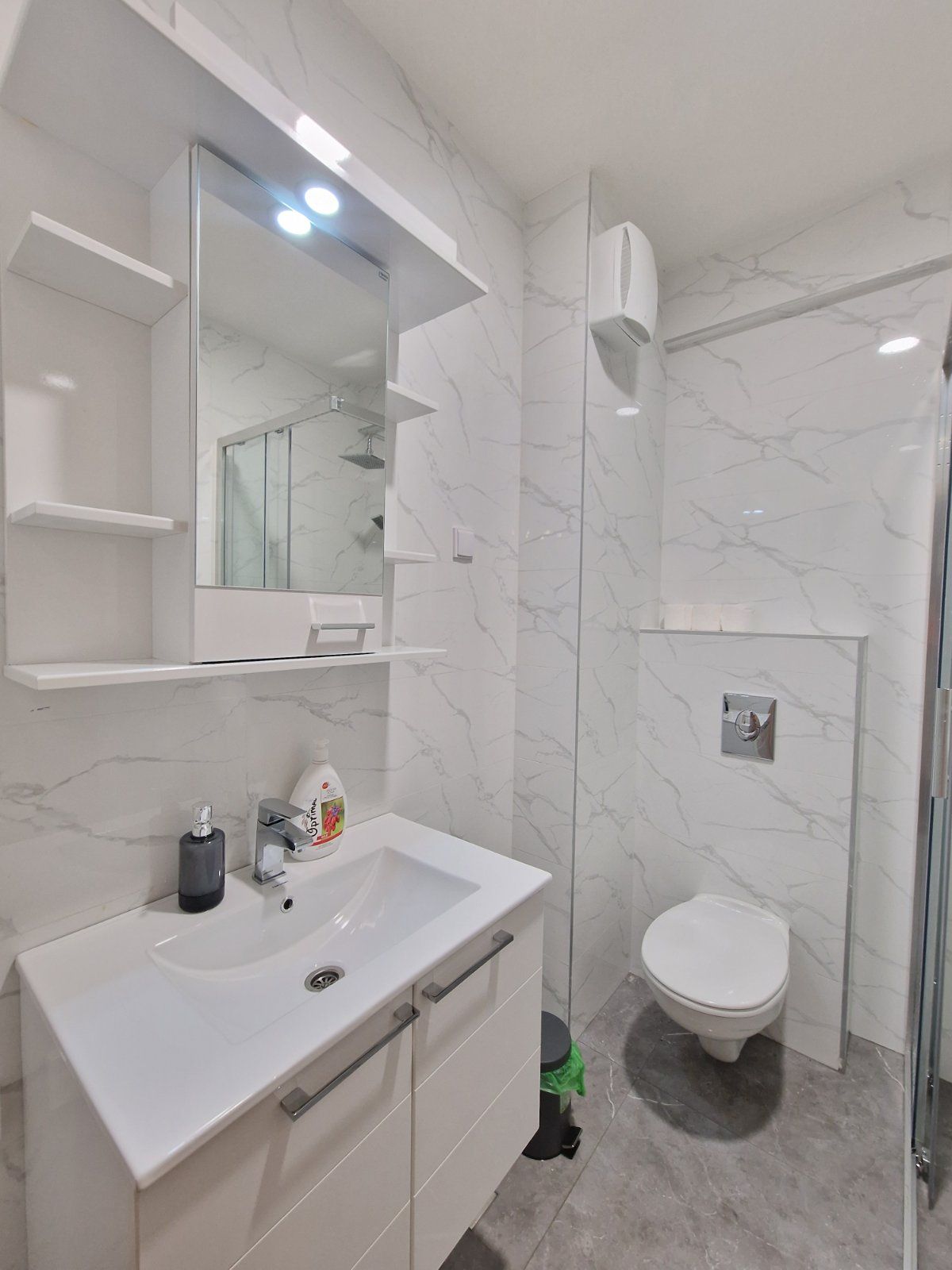 Apartman Layla (Stan na dan) - Amfora Real Estate