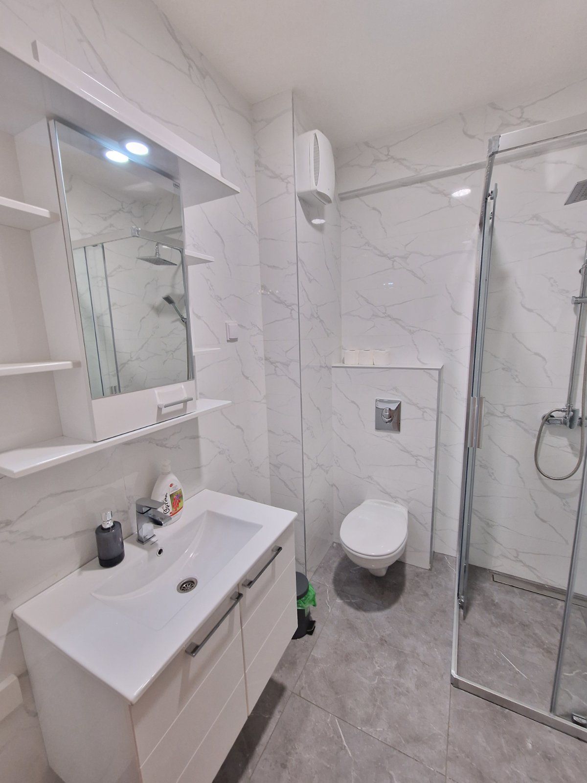 Apartman Layla (Stan na dan) - Amfora Real Estate