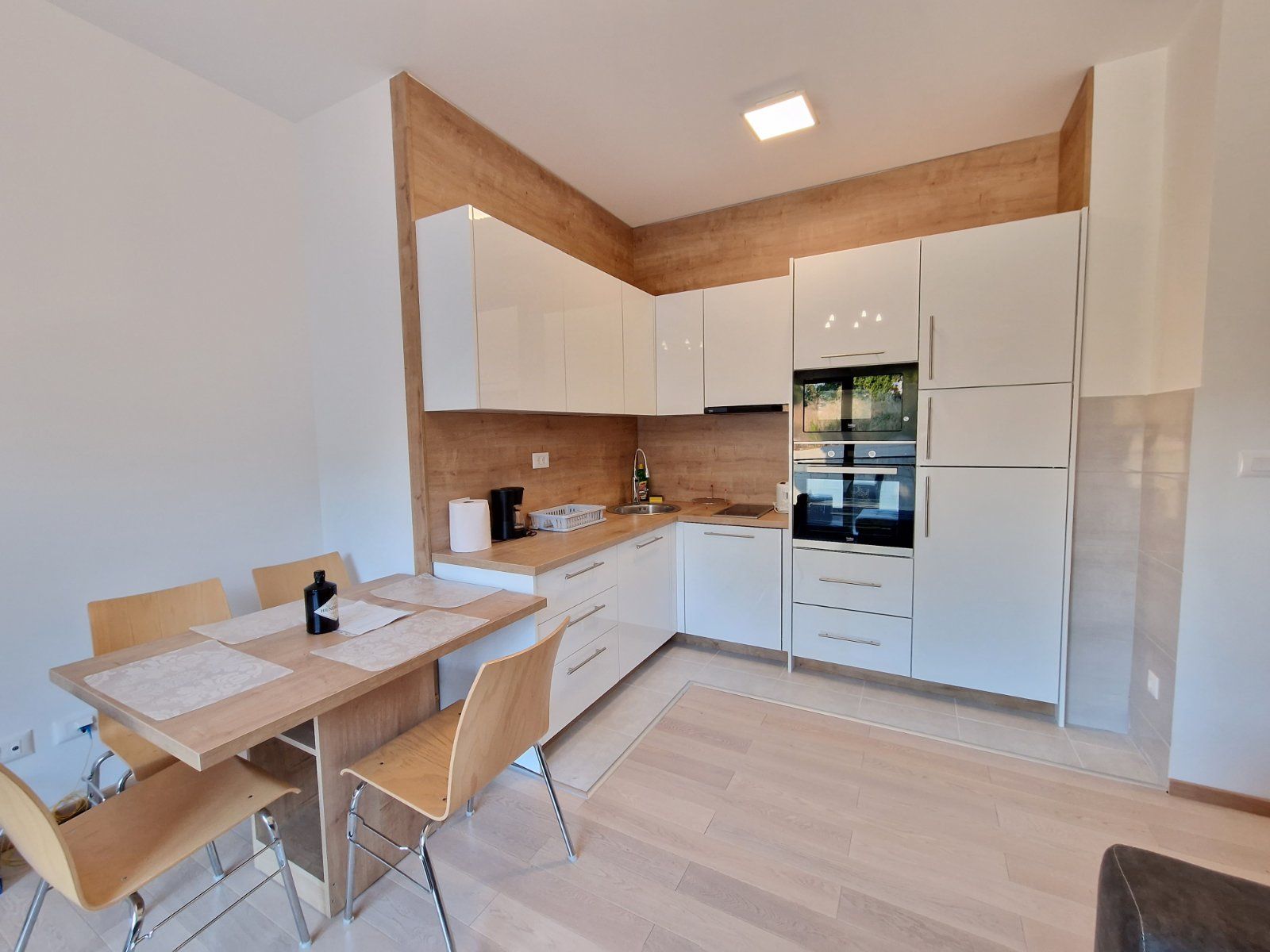 Apartman Layla (Stan na dan) - Amfora Real Estate