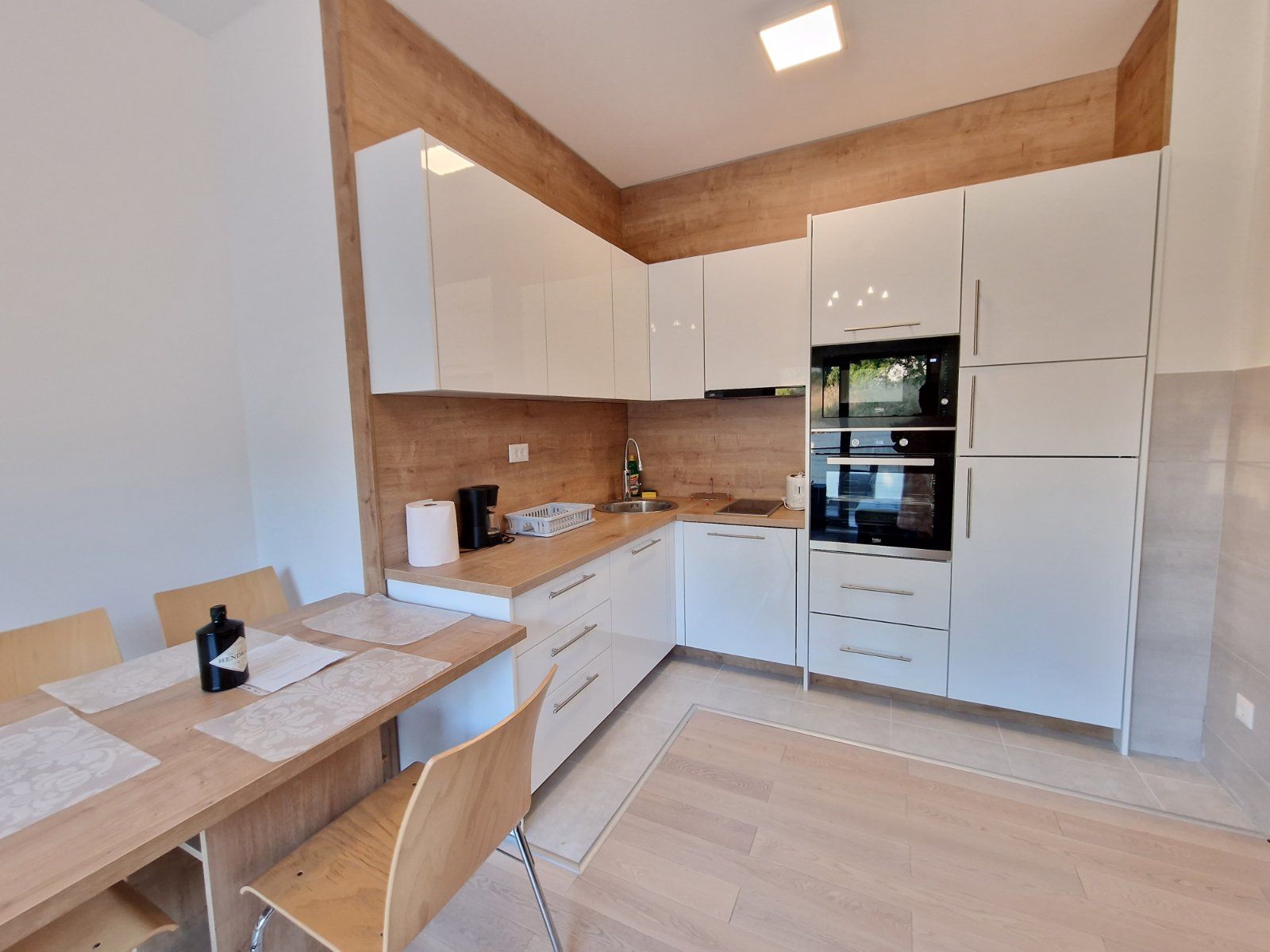 Apartman Layla (Stan na dan) - Amfora Real Estate