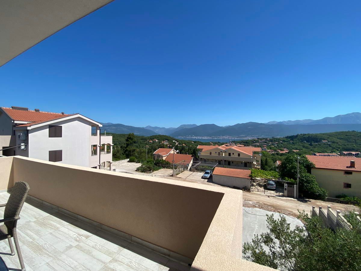 Kuca na prodaju (160m2) sa pogledom na more,Lustica Bay (Radovići) - Amfora Real Estate