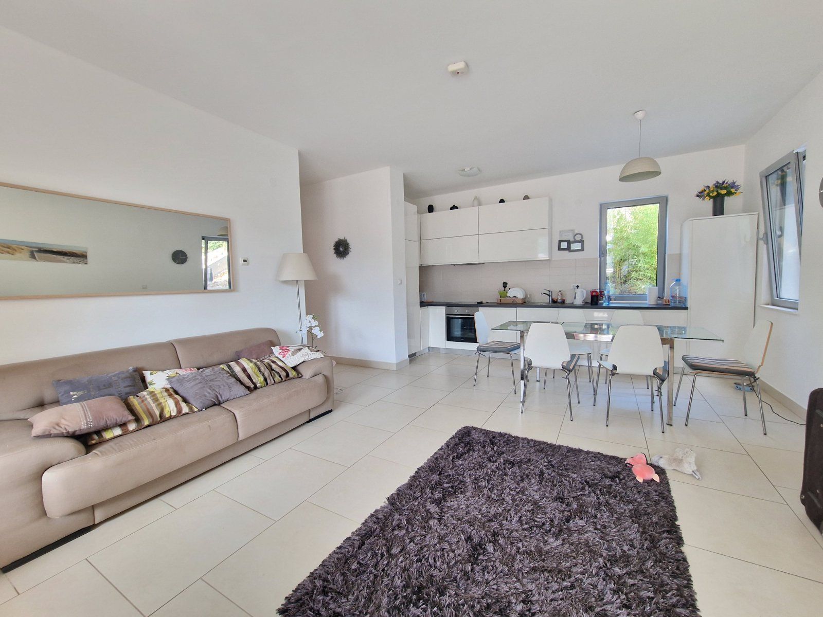 Dvosoban stan sa pogledom na more, površine 83m2, u ekskluzivnom  kompleksu Lavender Bay, Kotor(Morinje) - Amfora Real Estate