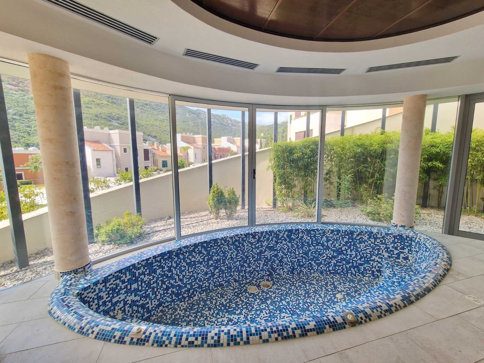 Dvosoban stan sa pogledom na more, površine 83m2, u ekskluzivnom  kompleksu Lavender Bay, Kotor(Morinje) - Amfora Real Estate