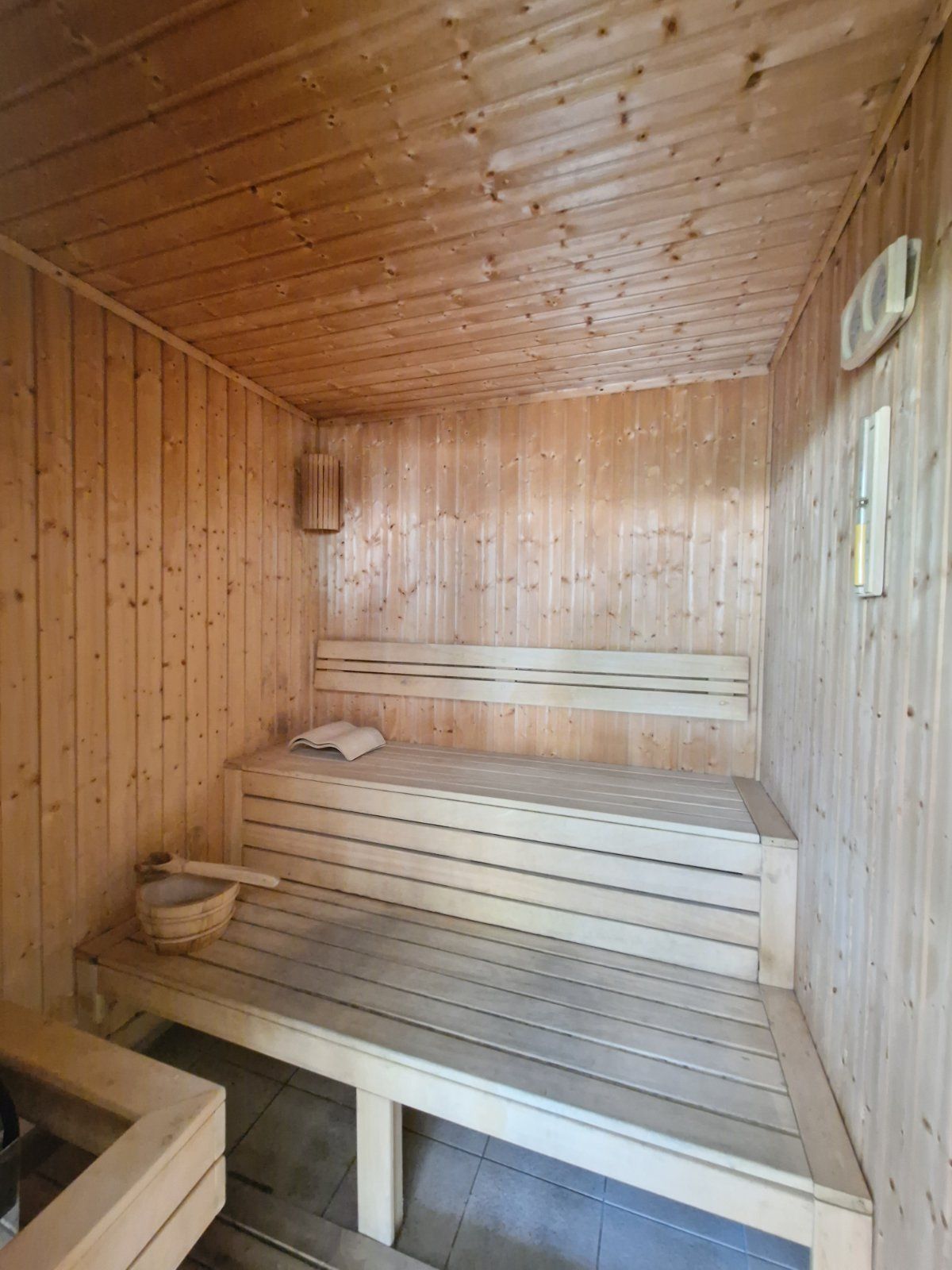 Dvosoban stan sa pogledom na more, površine 83m2, u ekskluzivnom  kompleksu Lavender Bay, Kotor(Morinje) - Amfora Real Estate