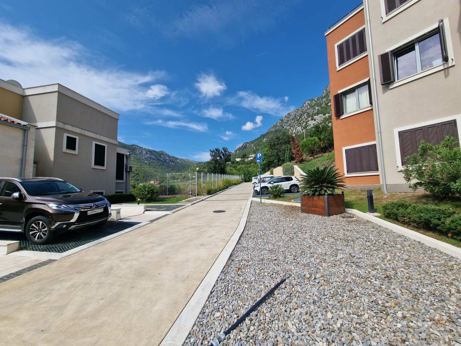 Dvosoban stan sa pogledom na more, površine 83m2, u ekskluzivnom  kompleksu Lavender Bay, Kotor(Morinje) - Amfora Real Estate