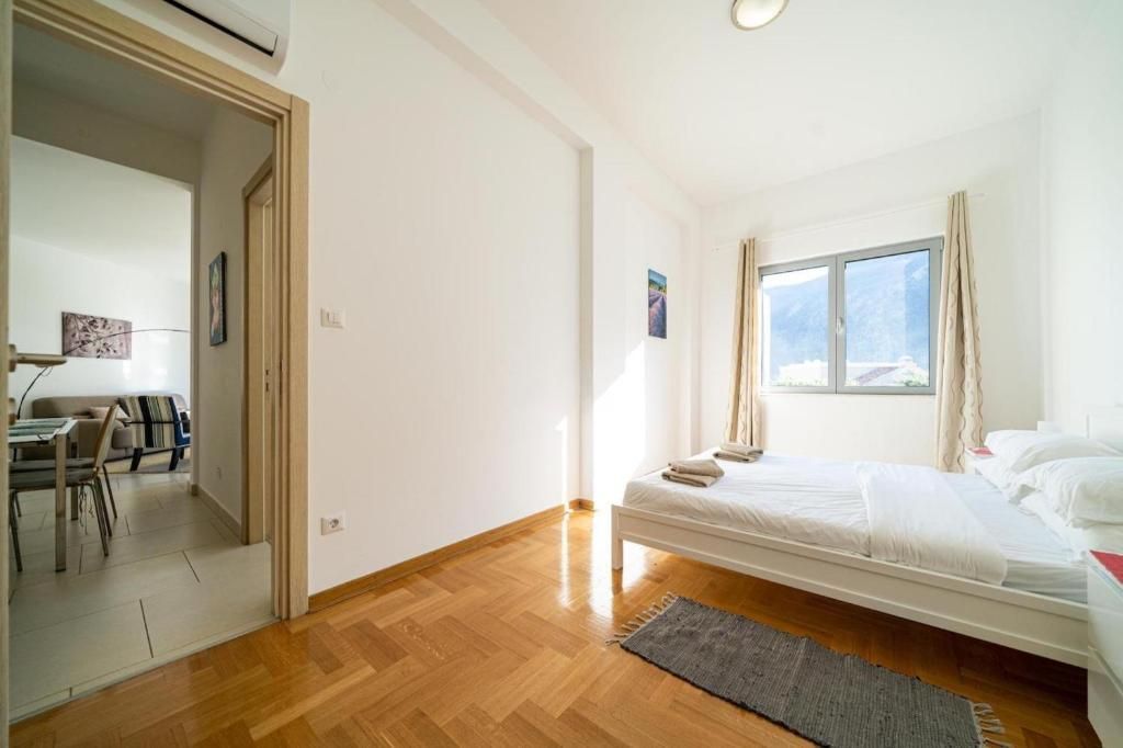 amforaproperty.com/Dvosoban stan  površine 84m2 plus zelena terasa gratis u ekskluzivnom  kompleksu Lavender Bay, Kotor(Morinje)
