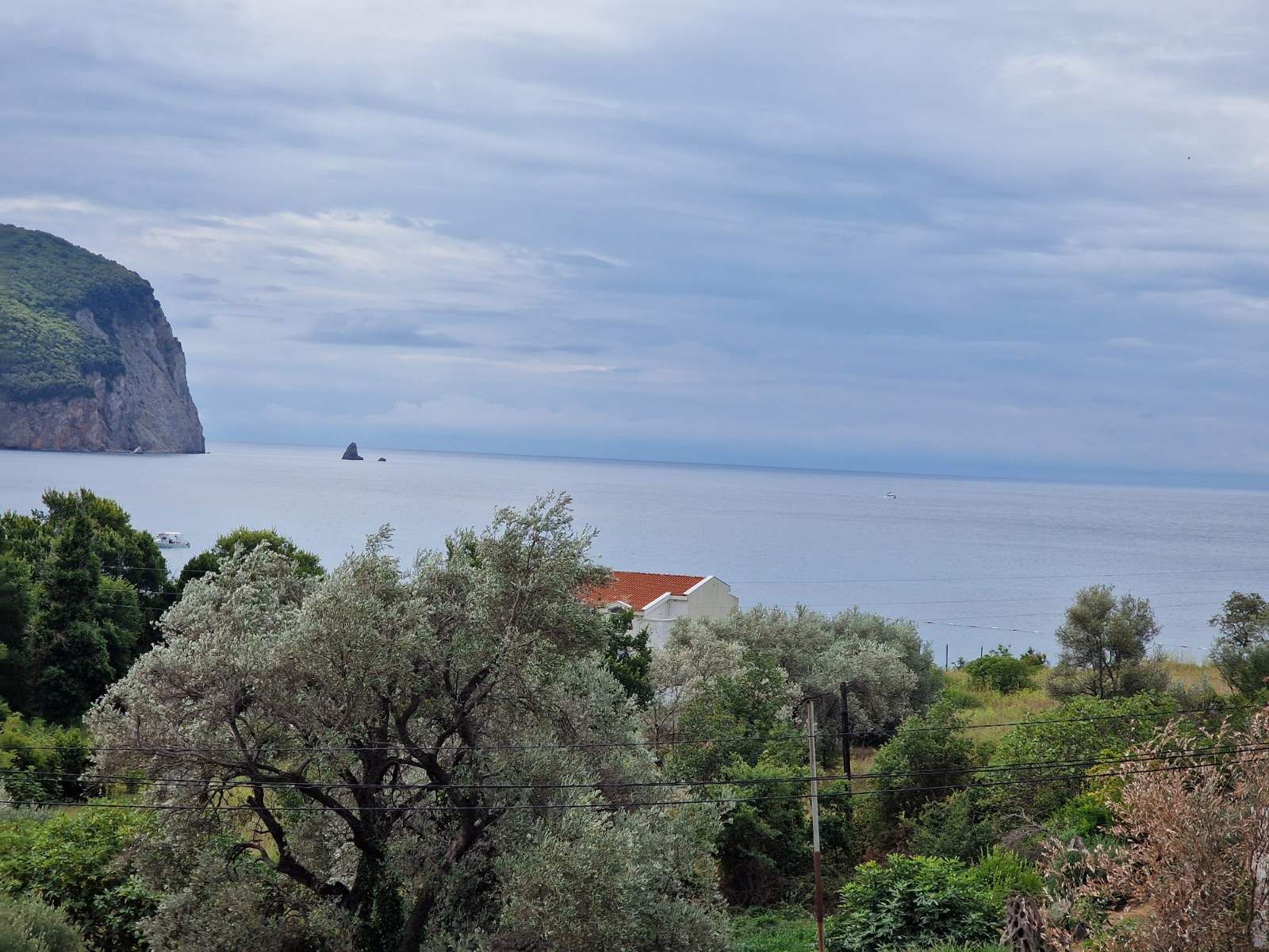 Kuća 500m2 sa pogledom na more,na 200m od mora,Buljarica. - Amfora Real Estate