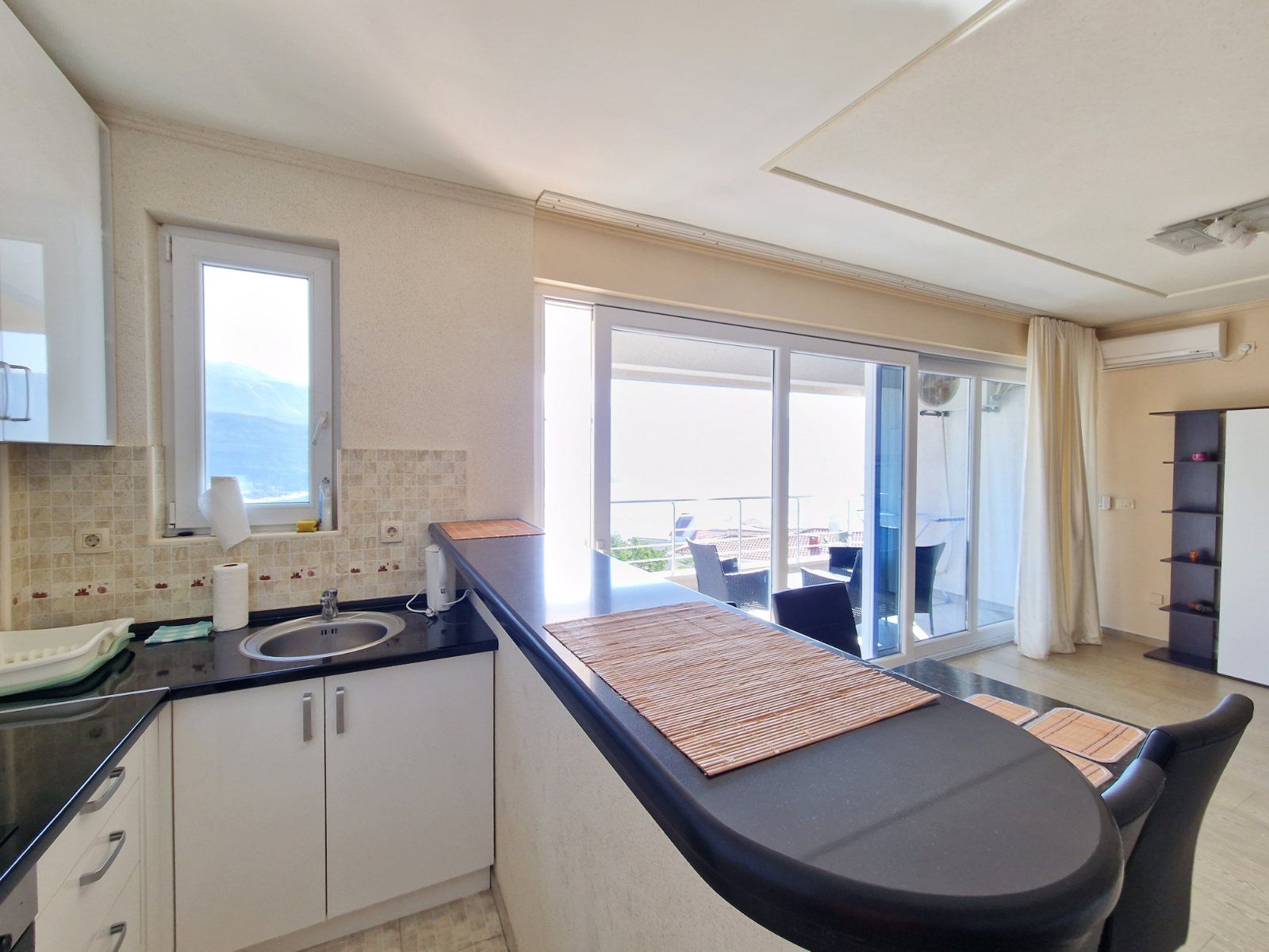 Jednosoban stan 69m2 sa panoramskim pogledom na more i grad,Vidikovac-Budva. - Amfora Real Estate