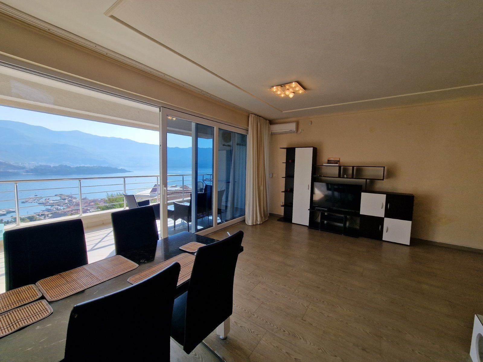 Jednosoban stan 69m2 sa panoramskim pogledom na more i grad,Vidikovac-Budva. - Amfora Real Estate