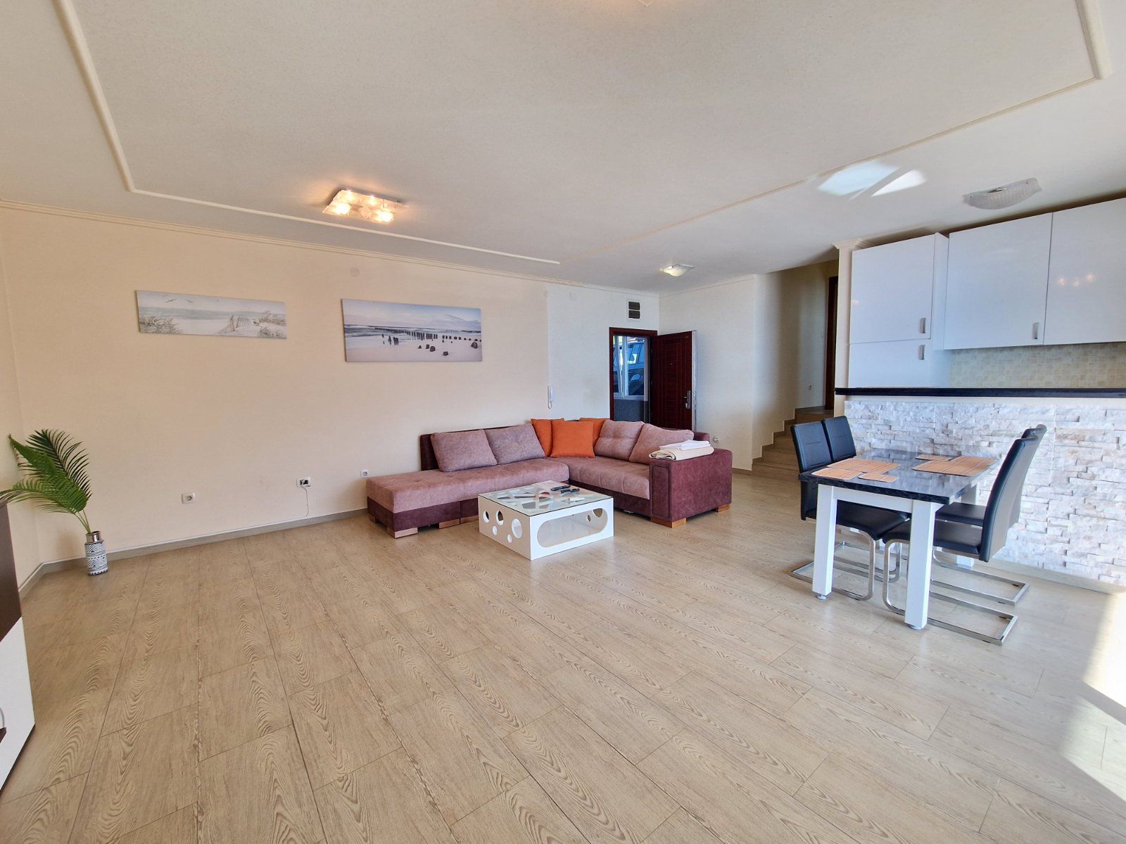 Jednosoban stan 69m2 sa panoramskim pogledom na more i grad,Vidikovac-Budva. - Amfora Real Estate