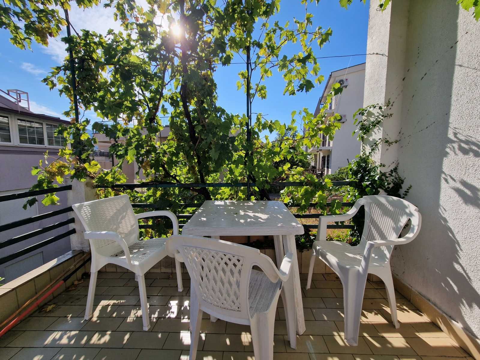 PRODAJE SE TROSPRATNA KUCA 250M2 NA FENOMENALNOJ LOKACIJIU U BUDVI. - Amfora Real Estate