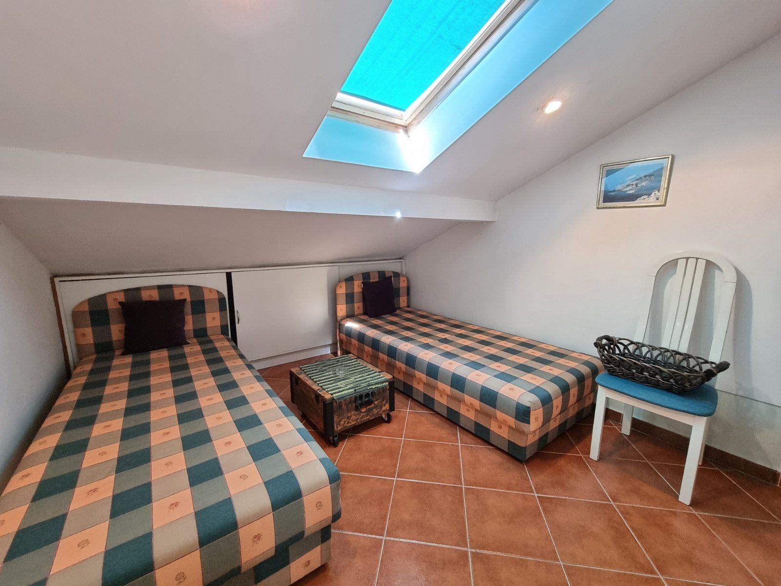 Dvosoban stan 93 m2 sa pogledom na more,na fenomenalnoj lokaciji, Budva. - Amfora Real Estate