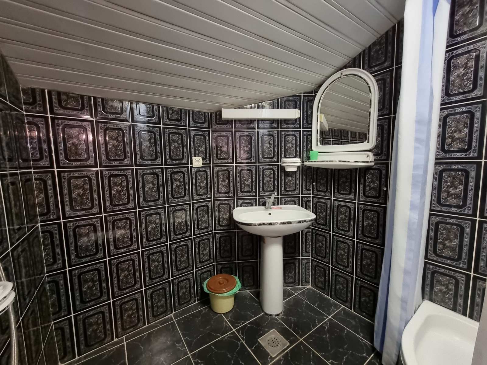 Dvosoban stan 93 m2 sa pogledom na more,na fenomenalnoj lokaciji, Budva. - Amfora Real Estate