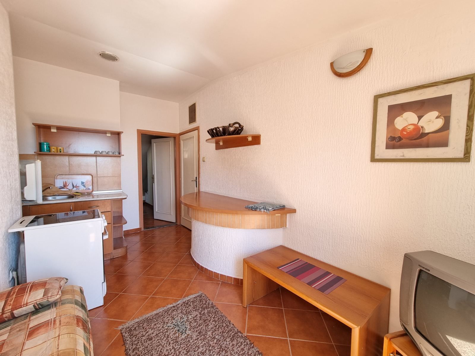 Dvosoban stan 93 m2 sa pogledom na more,na fenomenalnoj lokaciji, Budva. - Amfora Real Estate