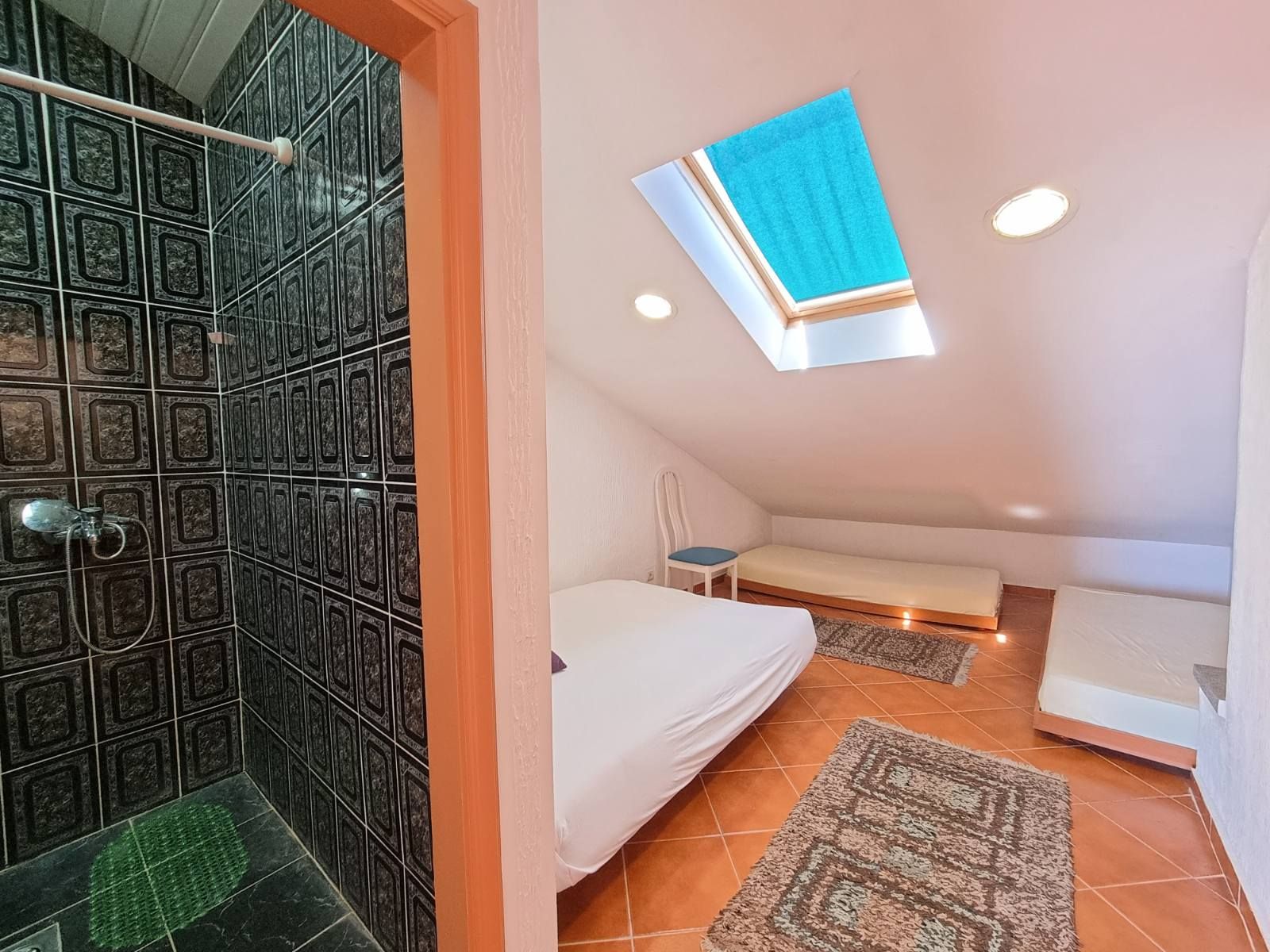 Dvosoban stan 93 m2 sa pogledom na more,na fenomenalnoj lokaciji, Budva. - Amfora Real Estate