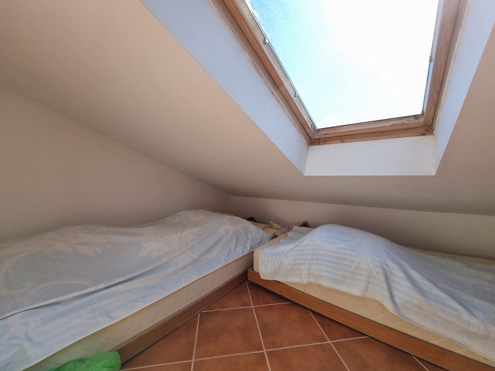 Dvosoban stan 93 m2 sa pogledom na more,na fenomenalnoj lokaciji, Budva. - Amfora Real Estate