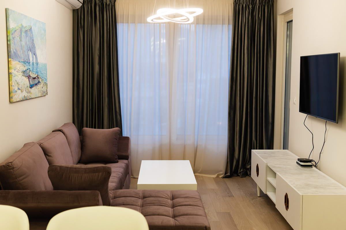 Jednosoban stan 45m2 fantastična lokacija,na samo 150 metara od mora..Budva - Amfora Real Estate